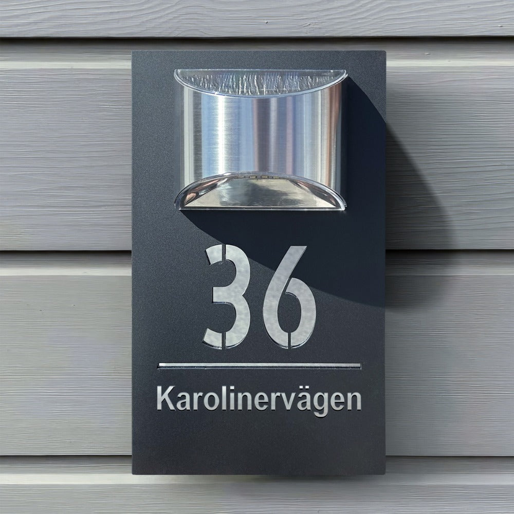 Henkilökohtainen aurinkokennolla toimiva talokyltti